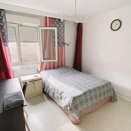 Hotel Hyper Centre, Prive Chez L'habitant En Colocation